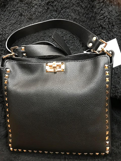 Inzi Blk Side Stud Sq Handbag